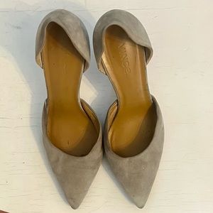 VINCE Celeste Suede D’ Orsay Heel Pump Taupe. Size 39